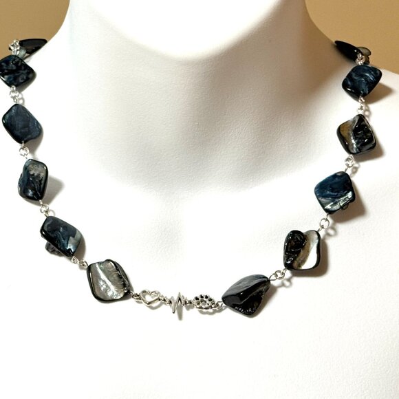 Blue Irregular Mother of Pearl Shell Necklace + Paw Print Heart Beat Pendant - Picture 2 of 13